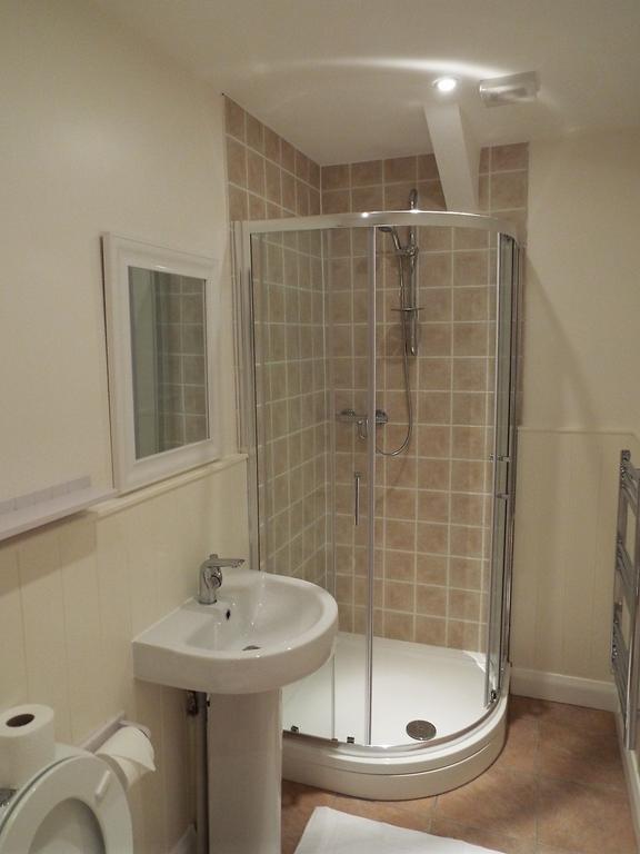 The Stableyard Apartman Bedford Szoba fotó